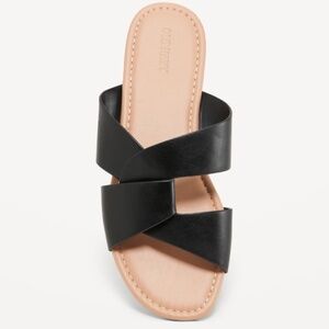 Old Navy Faux Leather Link Strap Sandals